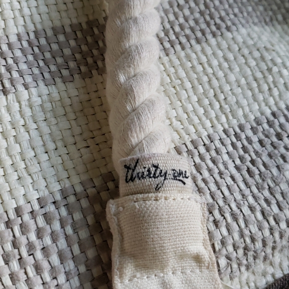 Purse - Picture 2 of 4